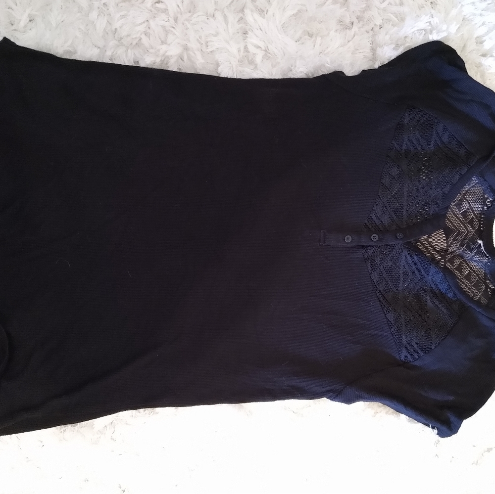 Fancy black top